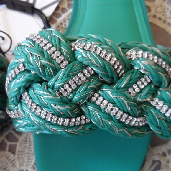 New Zara Green Woven Rhinestone Slip On Sandals Size 6M - Picture 9 of 14